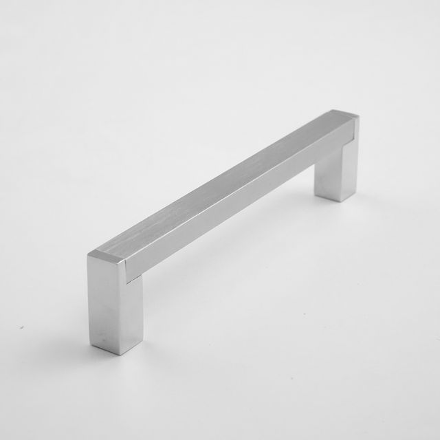 H-62204 Series Handle/Pull - Satin Nickel Finish